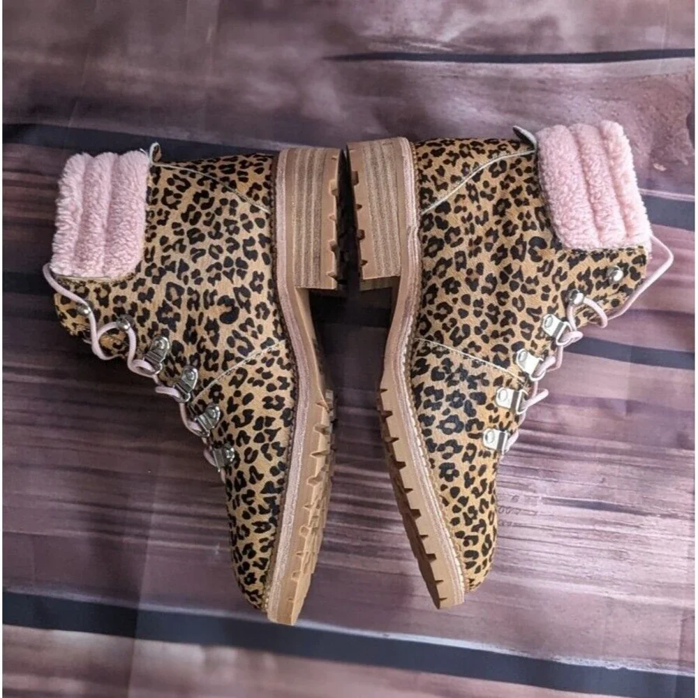 Silent D‎ Hiker Boots women's 6 Animal Print Leopard Rexi fur lined